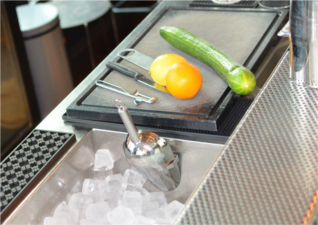 ScoopHolster Product ice scoop holder in bar setting with ice scoop